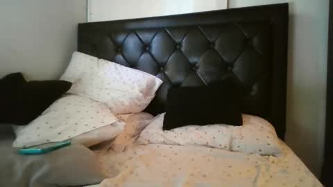 malekthick online show from June 6, 1:38 pm
