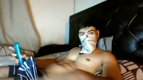 malekthick online show from June 12, 3:05 am