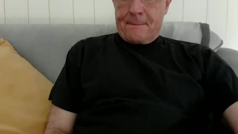 maletoysub online show from July 4, 5:19 pm