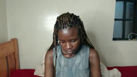 lati online show from February 13, 1:40 pm