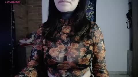 Snapshot of maliceinwonderland25 chatting on June 16, 2:58 am Alice Asylum online show from June 16, 2:58 am