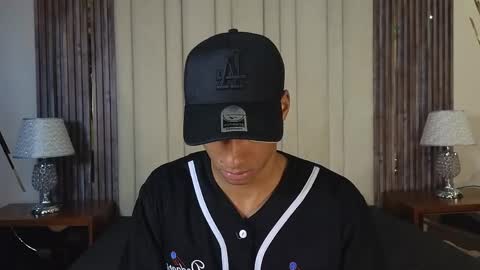 malkongarcia online show from April 26, 5:54 pm