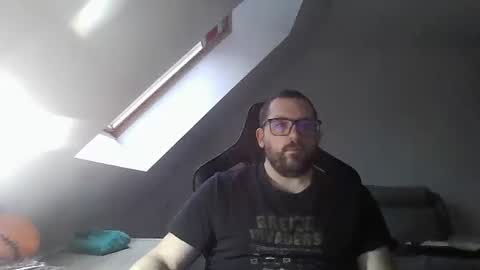 breton online show from December 30, 9:27 am