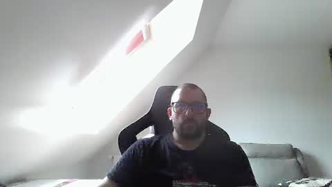 breton online show from September 15, 12:16 pm