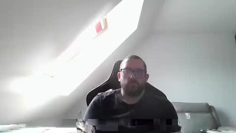 breton online show from September 27, 9:14 am