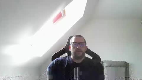 breton online show from October 11, 9:19 am