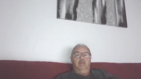 OLDMANFREE online show from January 3, 8:32 pm