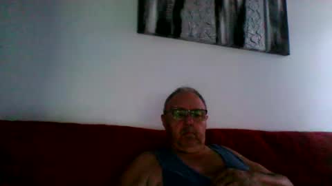 OLDMANFREE online show from July 5, 6:15 pm