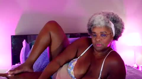 mamigilf66 online show from August 2, 2:21 am