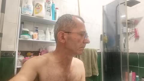 Snapshot of mamuka157 chatting on June 29, 3:35 am mamuka157 online show from June 29, 3:35 am