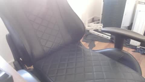 Snapshot of mamute23 chatting on March 29, 1:11 pm BigBrazilianCock online show from March 29, 1:11 pm