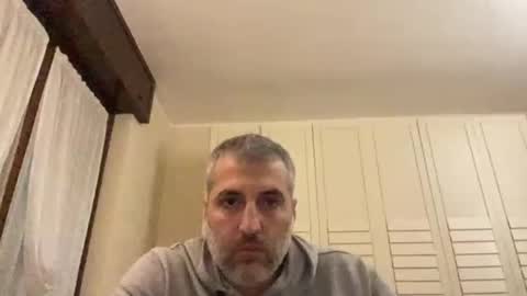 Snapshot of manager82 chatting on December 17, 4:21 pm manager82 online show from December 17, 4:21 pm