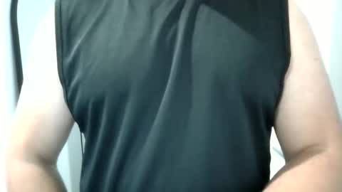 Snapshot of manbroadcasting001 chatting on March 8, 7:17 pm manbroadcasting001 online show from March 8, 7:17 pm