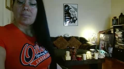 mandaloriangirlsfight online show from April 10, 6:56 pm