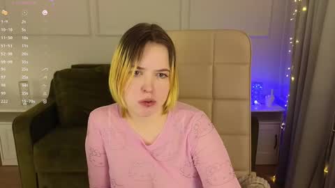 manic_pixie_ online show from February 7, 1:53 pm