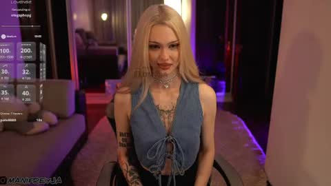 Amelie online show from July 2, 9:21 pm