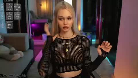 Amelie online show from July 4, 10:16 pm