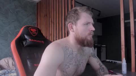 Snapshot of manjerk_on_cb chatting on October 6, 12:24 pm Arthur online show from October 6, 12:24 pm