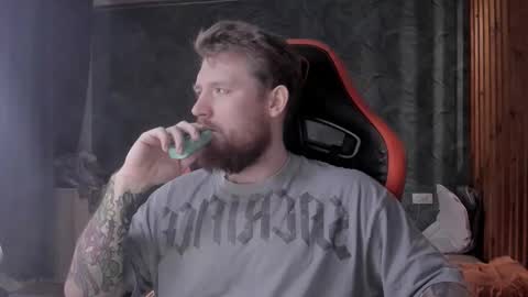 Snapshot of manjerk_on_cb chatting on November 26, 11:11 am Arthur online show from November 26, 11:11 am