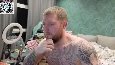 Snapshot of manjerk_on_cb chatting on January 13, 4:12 pm Arthur online show from January 13, 4:12 pm