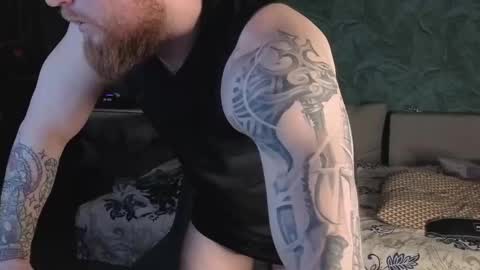 Snapshot of manjerk_on_cb chatting on February 13, 8:49 pm Arthur online show from February 13, 8:49 pm