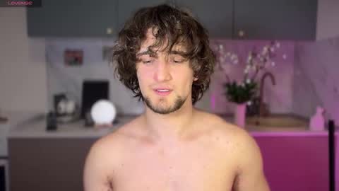 manolein online show from December 13, 8:25 pm