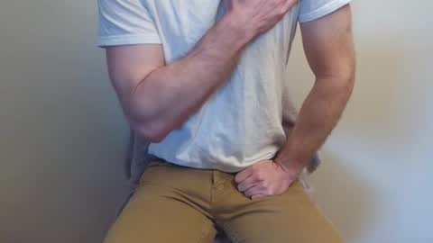 Snapshot of mantoy2000 chatting on March 15, 12:44 pm mantoy2000 online show from March 15, 12:44 pm