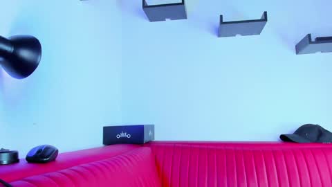 Manuel online show from January 24, 11:34 pm