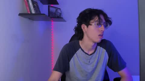 Manuel online show from March 2, 7:34 pm