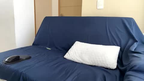 Manuel online show from February 26, 1:10 pm