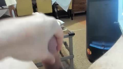 manumanu8585 online show from February 20, 9:10 am