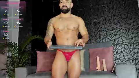 Snapshot of maofenix chatting on July 20, 10:18 am MAOFENIX online show from July 20, 10:18 am