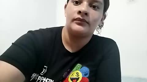 mara_lopez001 online show from May 17, 2:35 pm