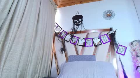 maraa_x online show from October 29, 7:37 pm