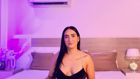 maragrief online show from April 18, 11:25 am