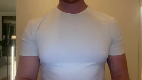 Snapshot of marcb212 chatting on January 24, 10:19 pm marcb212 online show from January 24, 10:19 pm