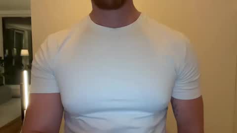 Snapshot of marcb212 chatting on February 24, 8:58 pm marcb212 online show from February 24, 8:58 pm