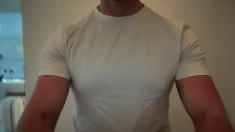 Snapshot of marcb212 chatting on April 5, 1:08 pm marcb212 online show from April 5, 1:08 pm