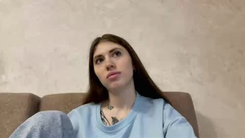 Mari online show from May 31, 1:07 pm