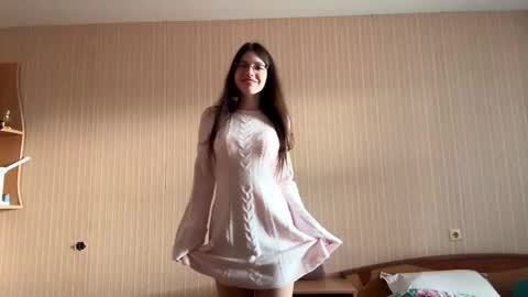 Snapshot of marcihallford chatting on February 22, 1:09 pm Amily online show from February 22, 1:09 pm