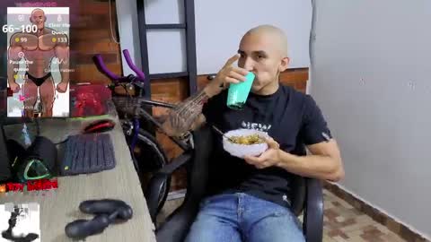 Marck  Independent model  online show from April 17, 2:36 am