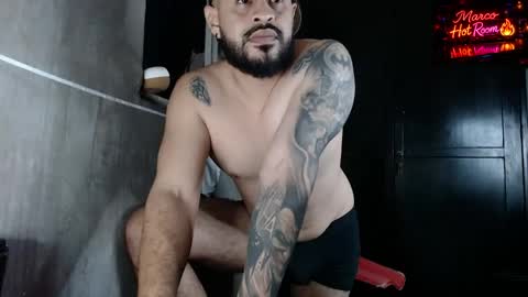 marco_aure online show from May 8, 5:13 am