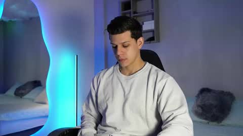 Marco Sullivan online show from March 2, 8:37 pm