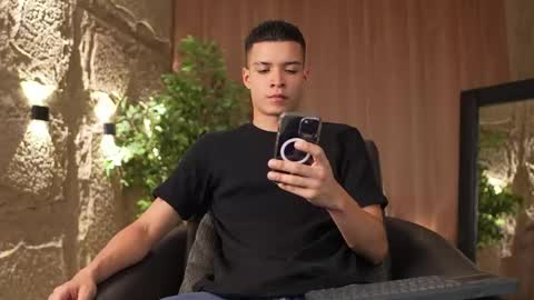 Marco and Ethan online show from April 14, 4:07 am