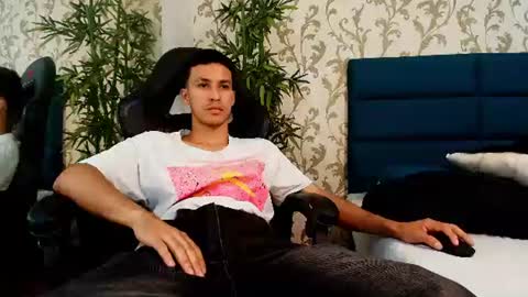 marcus_jeron online show from July 24, 6:17 pm