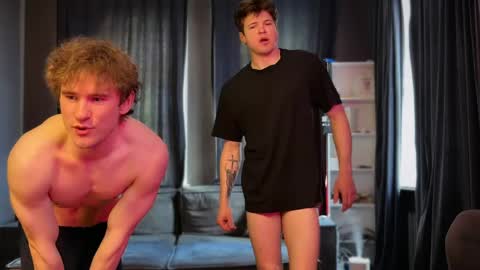 marcus_paradise online show from April 19, 8:02 am