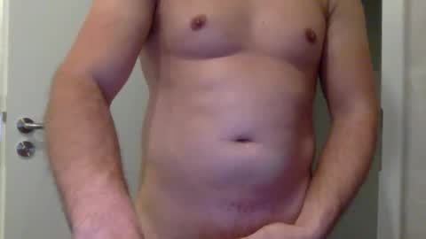 marcwholoves26 online show from January 17, 6:33 pm