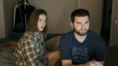 Alex and Jane online show from April 19, 2:38 pm