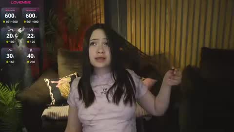 margaritagrey online show from June 24, 7:13 pm