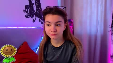 Call me Margie33 online show from February 24, 8:34 am